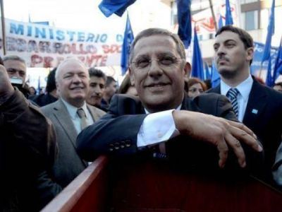Quiroga prometi� invertir $ 600 millones en obras
