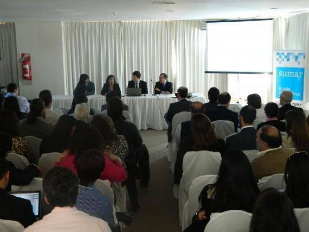 Comenz� el Encuentro Regional Zona Cuyo del Programa SUMAR 2012