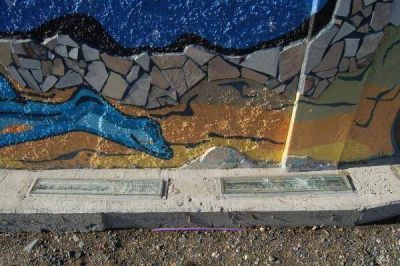 Indignaci�n y pena por vandalismo en el Monumento a la Mujer
