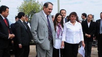 Alperovich le baj� el tono a las especulaciones sobre la reforma