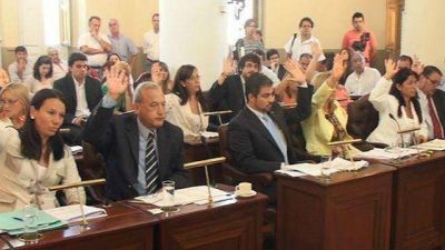 Aprueban el boleto estudiantil gratuito y el observatorio vial