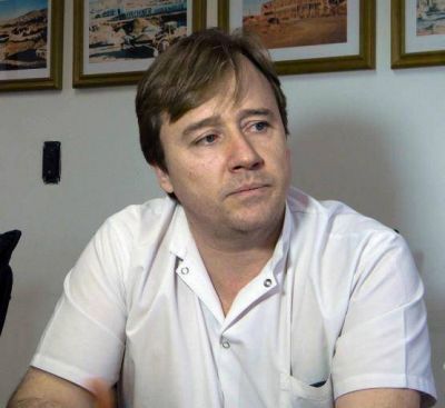 Present� su renuncia el Dr. Gerardo Romani