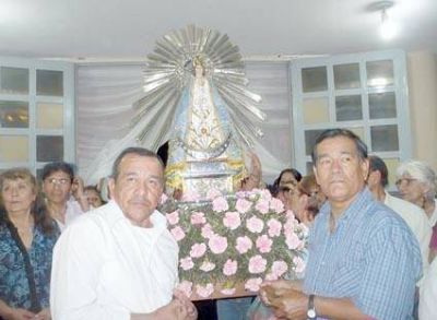 Cuasi parroquia honra a la Se�ora del Milagro En Libertador