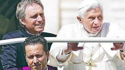 Comenz� la b�squeda del nuevo mayordomo del Papa y ya hay tres candidatos