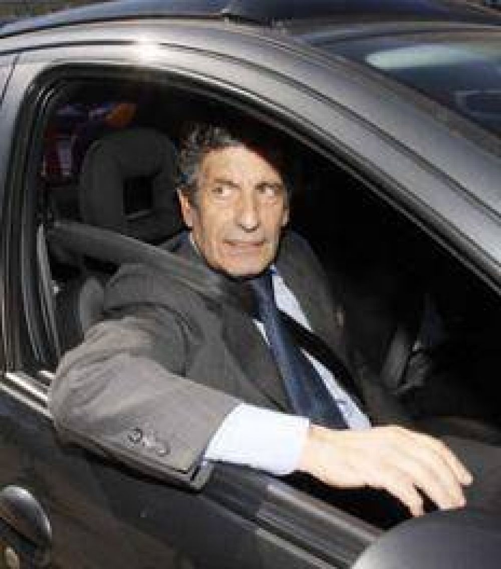 "Chacho" �lvarez: "Estaba convencido de que los sobornos existieron"