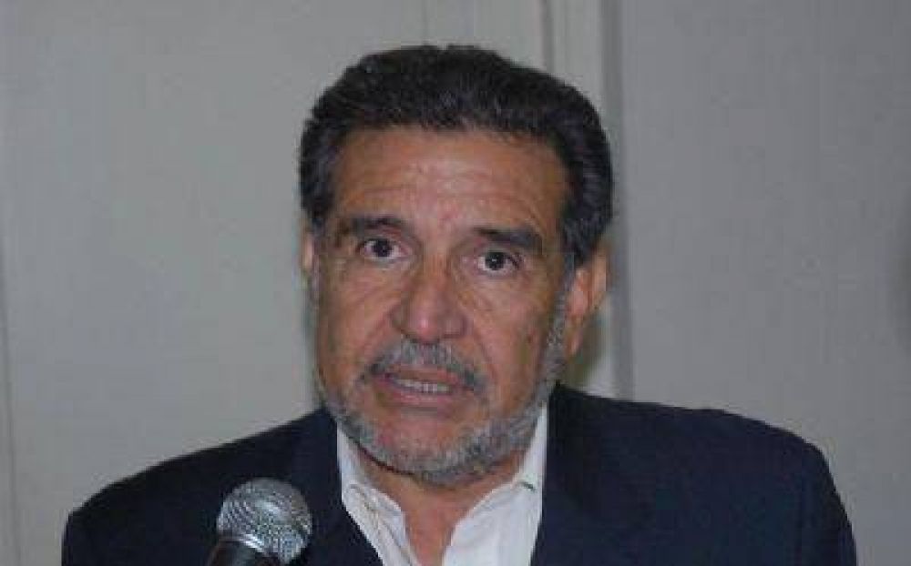 "Son cien puestos de trabajo que se pierden" dijo el gobernador
