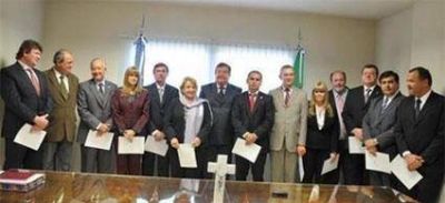 Renuncio el juez Juan Zaloff Dakoff, abrumado por denuncias en su contra