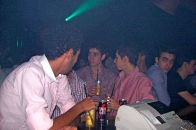 El descontrol en la noche saenzpe�ense sigue sin respuesta