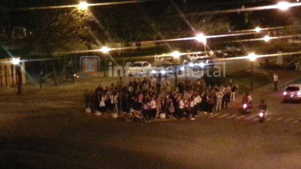 Cacerolazo contra el Gobierno nacional en Paran�