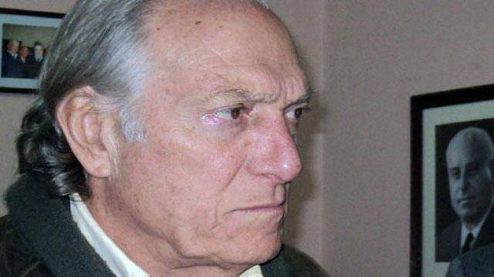 Rotman le pega a Benedetti y va con los intendentes radicales