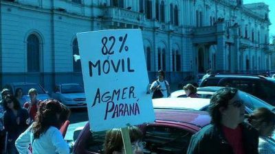 Docentes volvieron a llevar sus reclamos al CGE