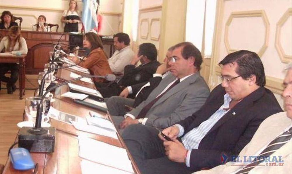 El Concejo repudi� la tapa de Noticias por agredir a Cristina