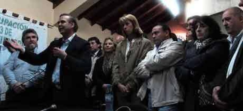 Pichetto: �El Gabinete lo decide el gobernador. El bloque me preocupa�