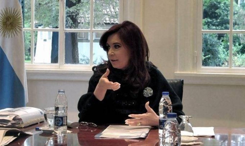 Cristina recibe a los ministros de Interior y de Econom�a en la residencia de Olivos 