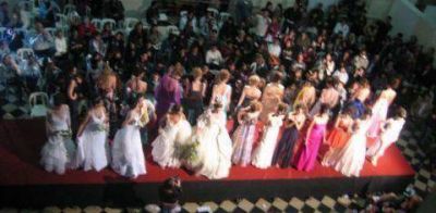 Eligen la Reina Provincial de los Estudiantes en la Rep�blica de los Ni�os
