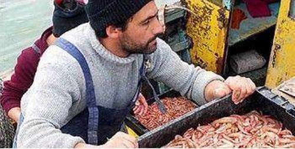 Todav�a no lleg� la plata del subsidio para los pescadores.