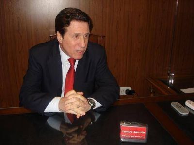 D�az P�rez debati� con opositores sobre la inseguridad en el municipio