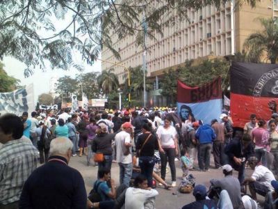 Masiva marcha en repudio a la represi�n contra la protesta social