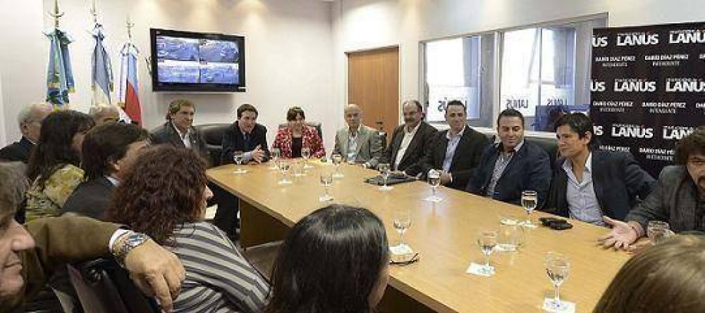 El intendente Dar�o P�rez D�az convoc� a reunirse a fuerzas pol�ticas de la oposici�n con representaci�n legislativa distral