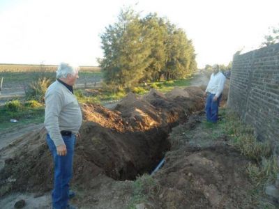 Avanzan los trabajos en la represa y de red de agua