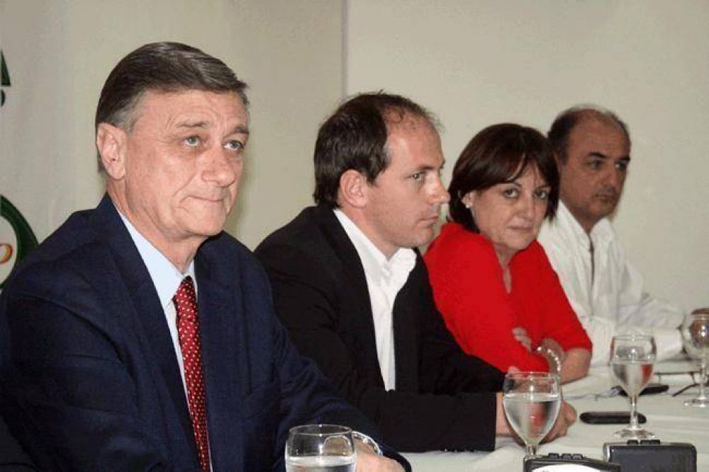"La gente perdi� el miedo y sali� a la calle", dijo Binner con respecto al cacerolazo