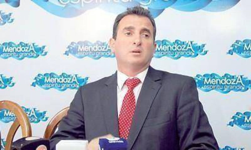 P�rez confirm� su respaldo a la re-reelecci�n de Cristina: "Pido que respeten nuestra opini�n"