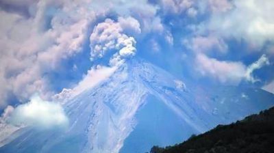 Hay 33.000 evacuados por un volc�n en Guatemala