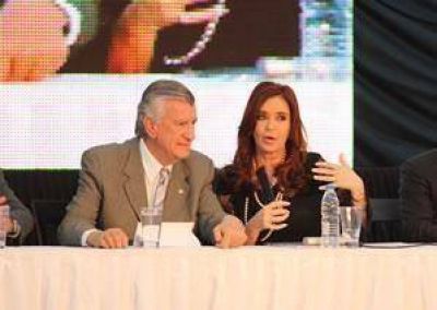 Industriales afirman que no se apoya a galpones vac�os 	