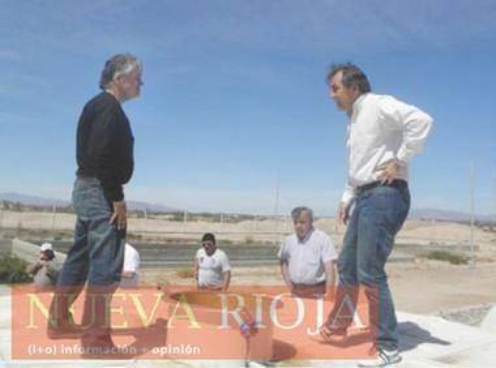 Funcionarios resaltan el apoyo de la Naci�n en obras p�blicas