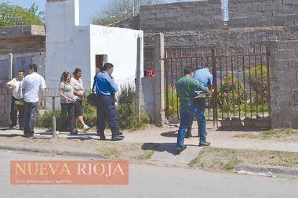 Apu�al� a su pareja y le provoc� profundos cortes en la garganta