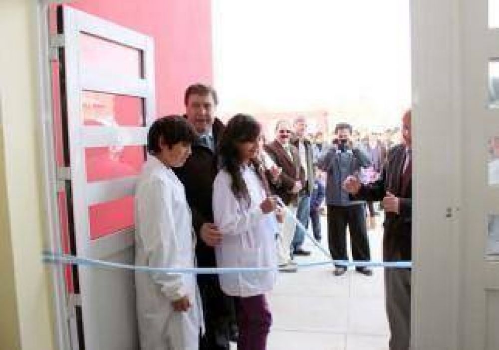 La apuesta de Weretilneck es ampliar la cantidad de escuelas de Jornada Extendida