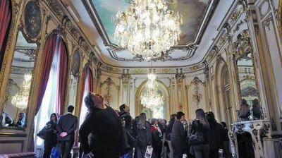 Ma�ana, un d�a franc�s en la Ciudad: abren la Embajada