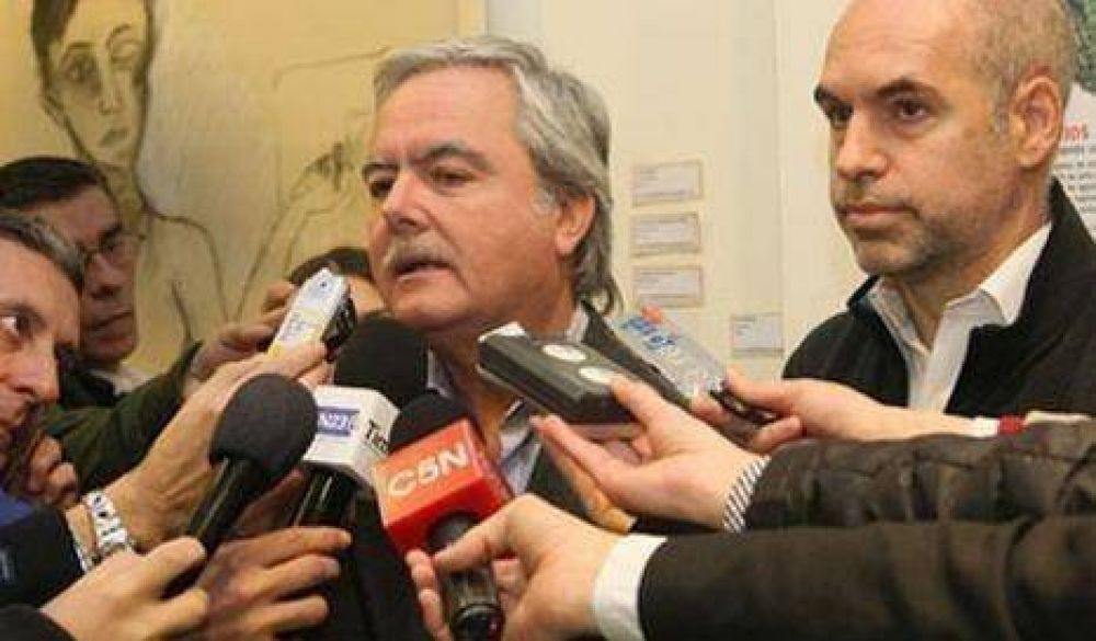 Pinedo acusa al FpV de "elitista"