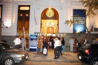 Asumieron nuevas autoridades en la delegaci�n La Plata del Colegio de Escribanos bonaerense