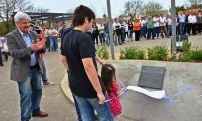 Se nombr� la plaza �Concejal Antonio Rogelio Mart�nez� en el barrio Infico 