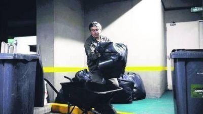 Vecinos de una torre lograron sacar menos bolsas negras a la calle