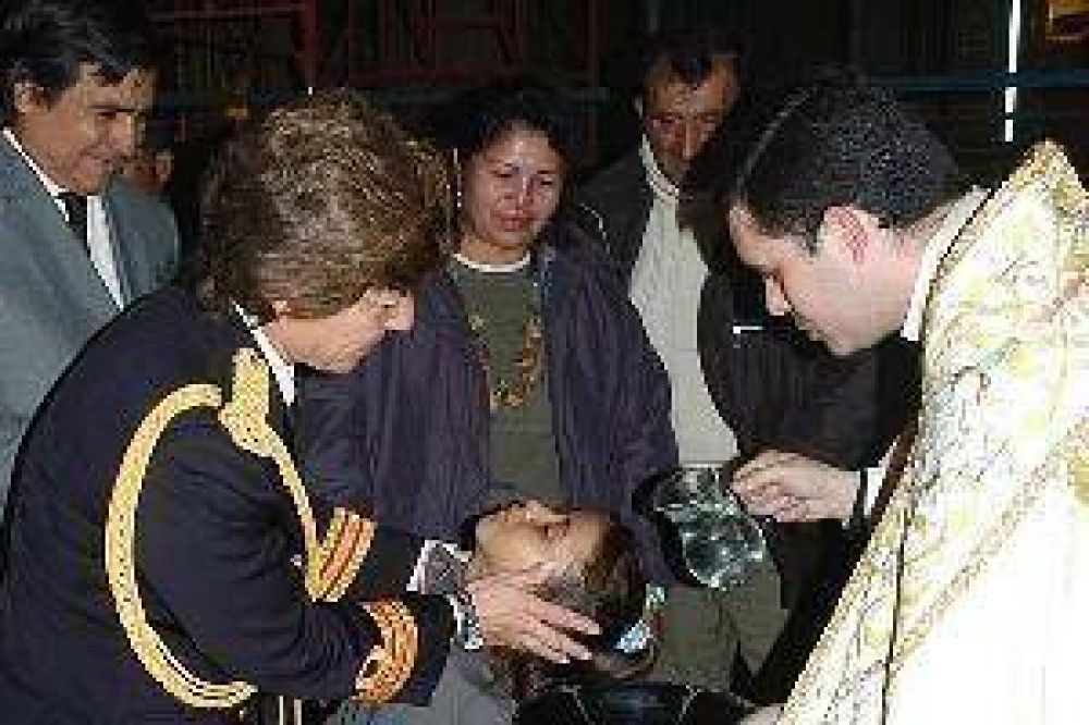 Cristina Kirchner ser� madrina de varios ni�os santiague�os