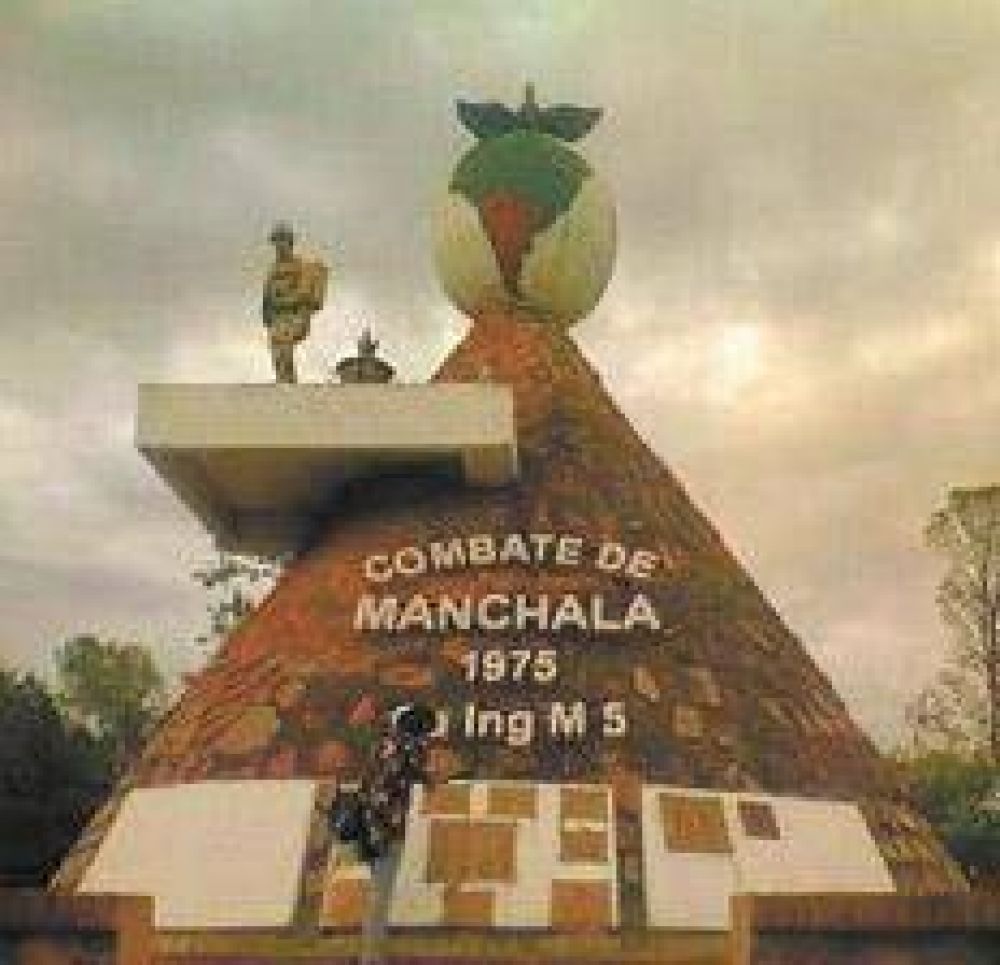 Monumento al plan C�ndor