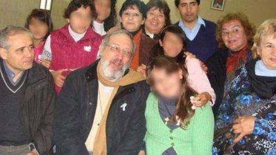 Paran�: inician investigaci�n contra el cura Ilarraz acusado de abuso de menores