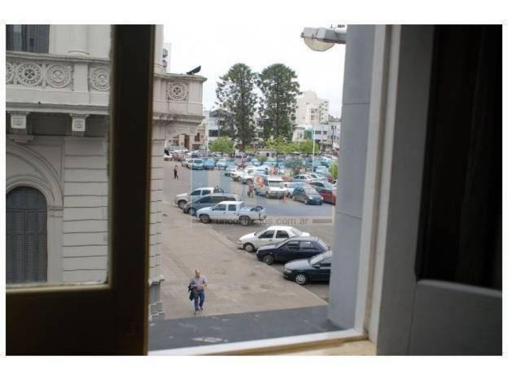 Reconstruir�n la plazoleta ubicada frente a la Casa de Gobierno