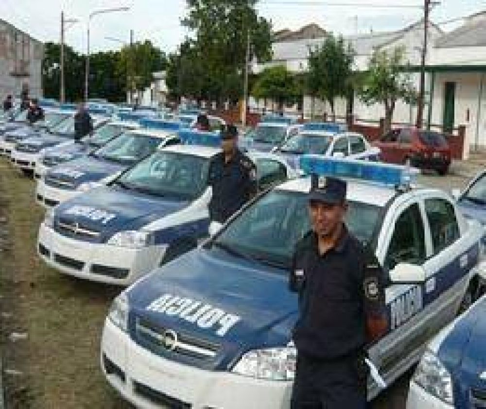 Presentar�n cuatro patrulleros para la ciudad  