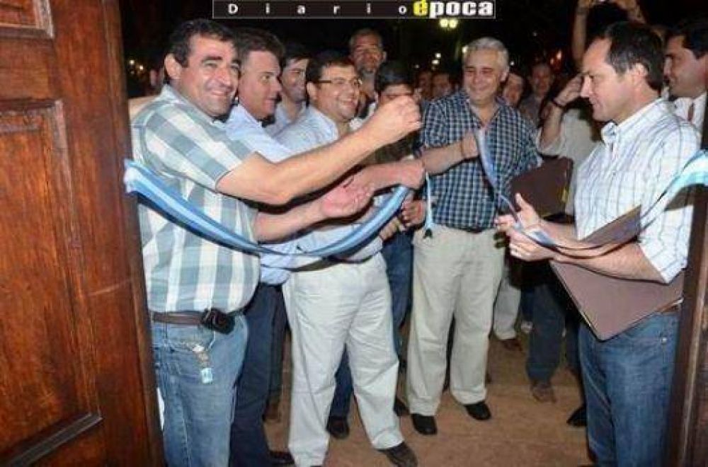 Con fuertes frases de respaldo a Cristina Kirchner, el PJ inaugur� una nueva sede