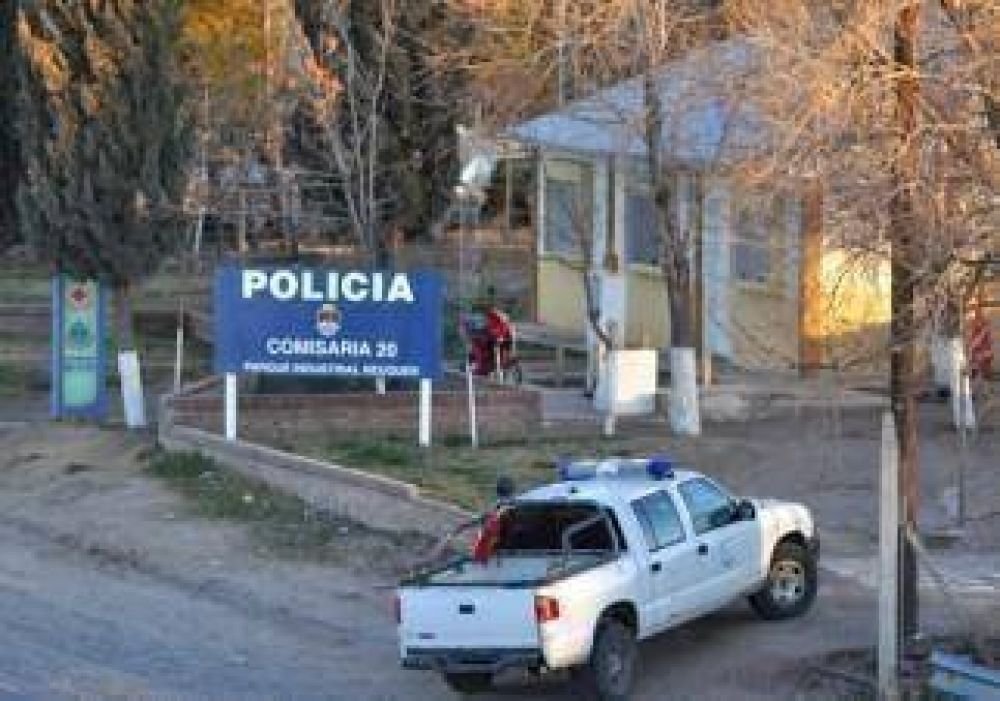 Asaltan y golpean a taxista en la meseta 