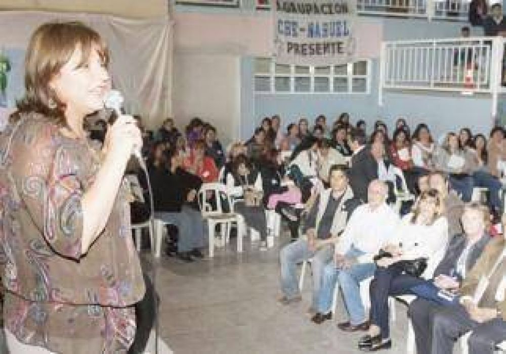 Pechen se quej� de "las presiones absurdas" 