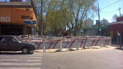 La calle San Mart�n, cortada hasta el lunes por obras de AySA