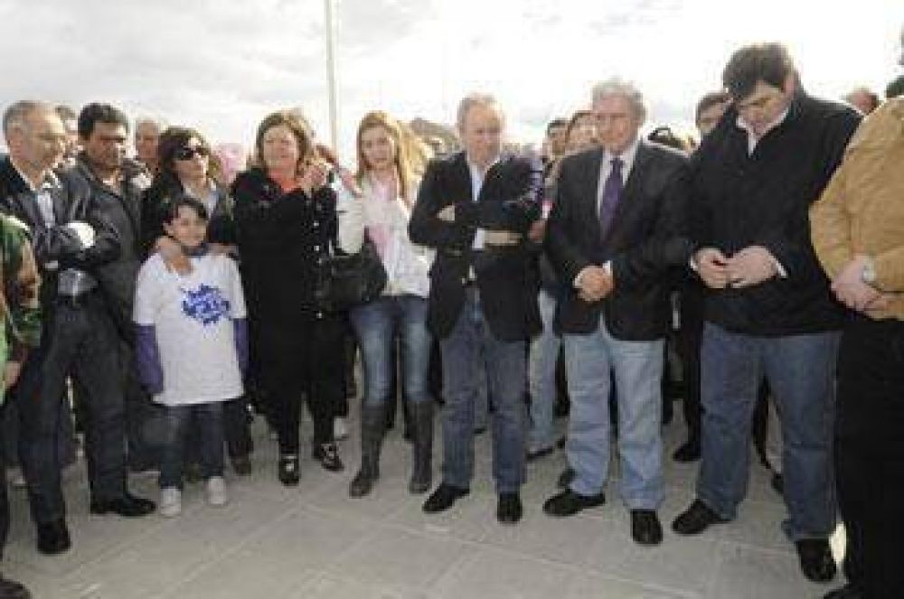 Peralta neg� que piense en ajustes y topes salariales