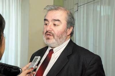 Buzzi entreg� aporte para fortalecer las investigaciones vinculadas al mar