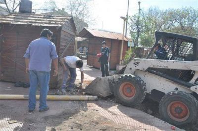 Comenz� el traslado de los artesanos a la avenida Illia