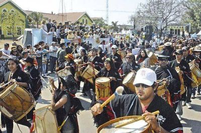 La Banda celebr� sus cien a�os como ciudad con acto con un fuerte sentido de identidad