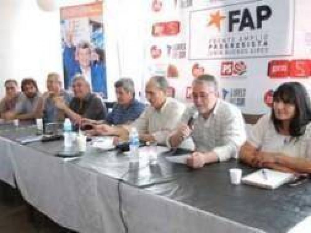 Encuentro del FAP en Jun�n con cr�ticas al Gobierno